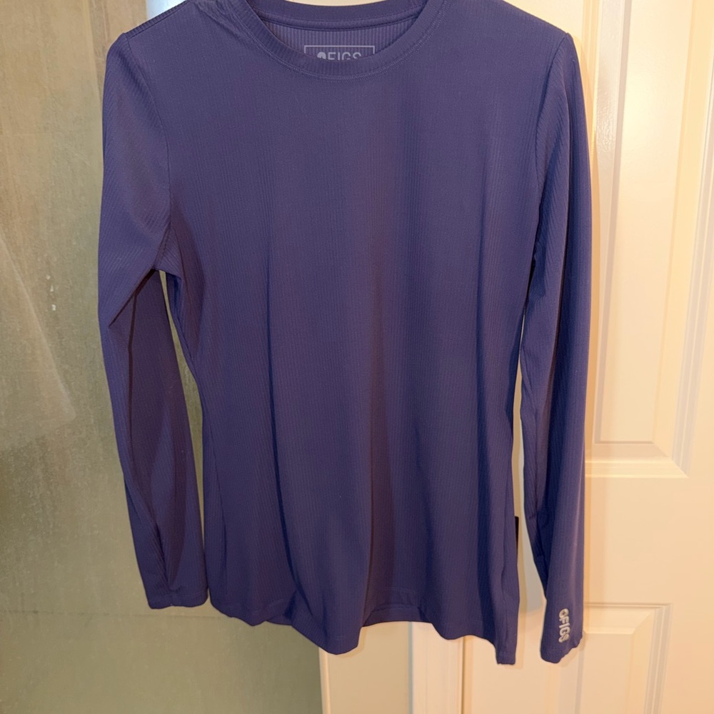 Figs Women's Long Sleeve Ribbed Underscrub - navy blue